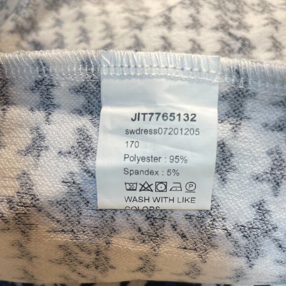 Women's Bodycon midi dress - Picture 2 of 13